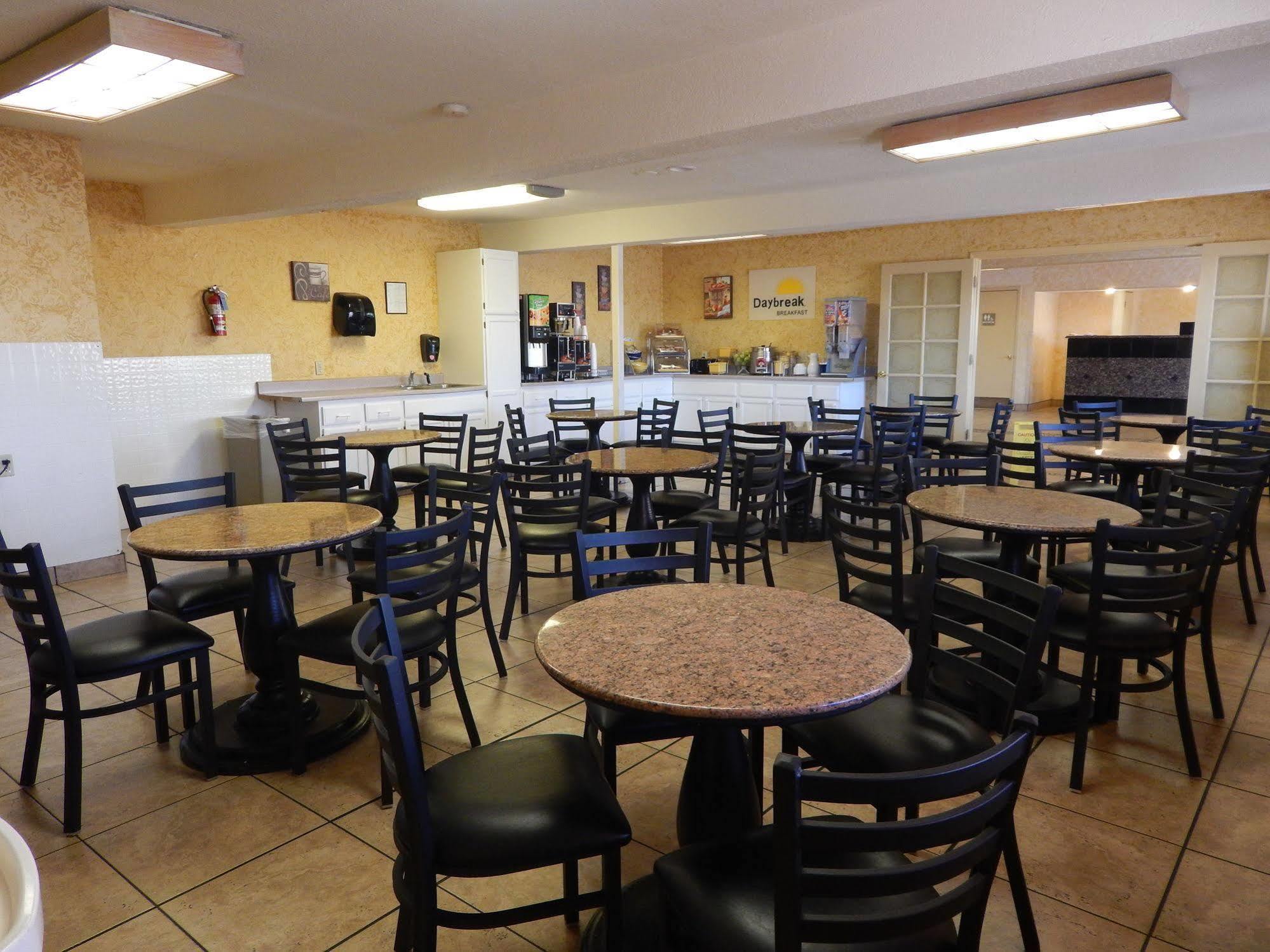 Midtown Inn & Suites Albuquerque Esterno foto