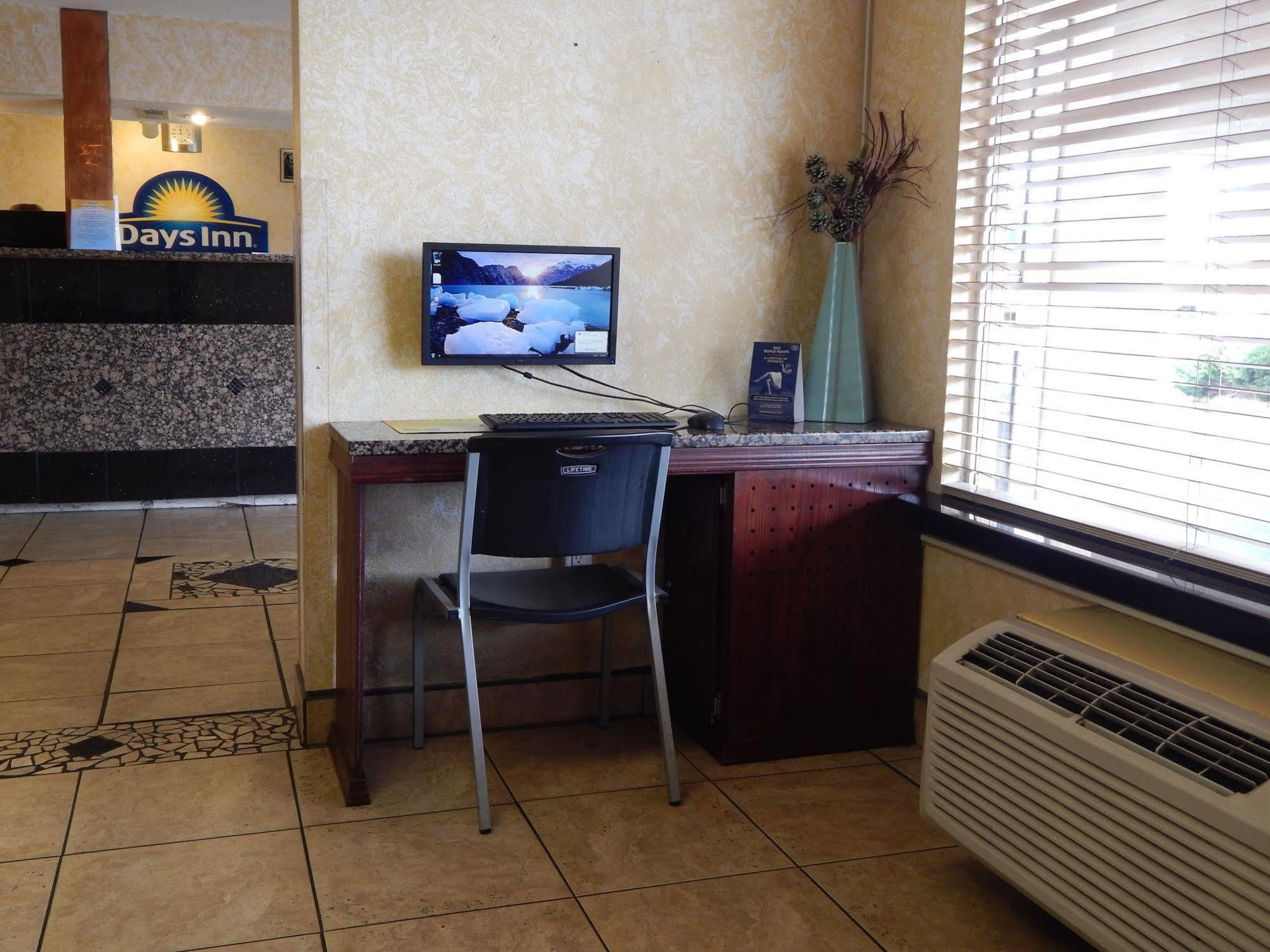 Midtown Inn & Suites Albuquerque Esterno foto